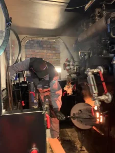 69ea7f0993045f70d1054d16c100ec1c